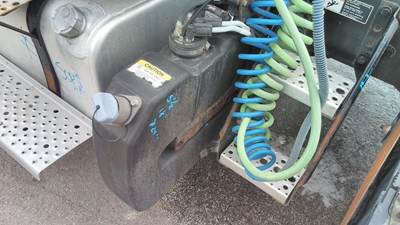 Freightliner M2 106 DEF Tank