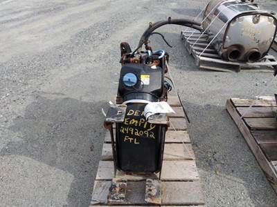 Freightliner M2 112 DEF Tank