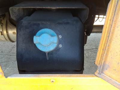 International CE Right DEF Tank