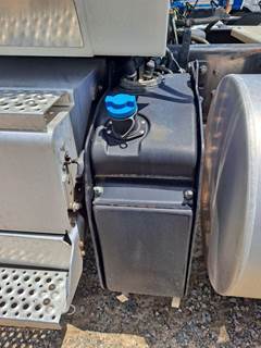 International LT DEF Tank