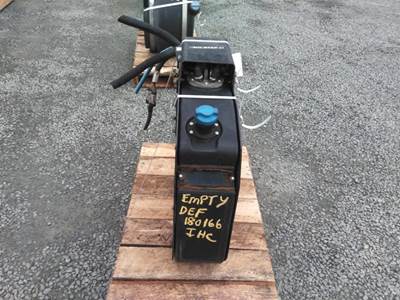 International LT DEF Tank