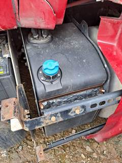 International LT DEF Tank