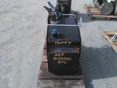 International LT DEF Tank