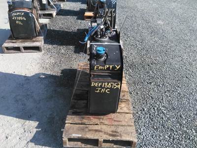 International LT DEF Tank