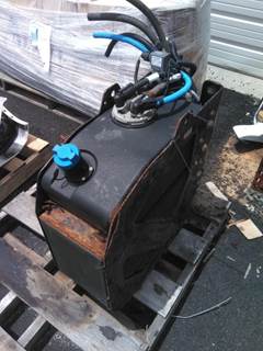 International LT DEF Tank