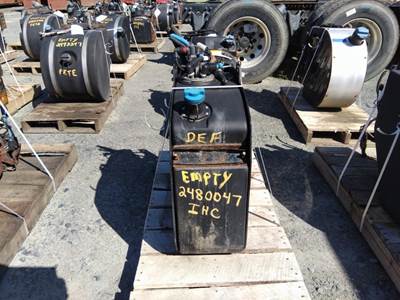 International LT DEF Tank