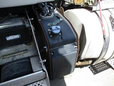 International LT Left DEF Tank