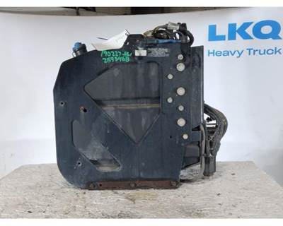 International LT DEF Tank