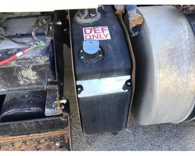 International LT Left DEF Tank