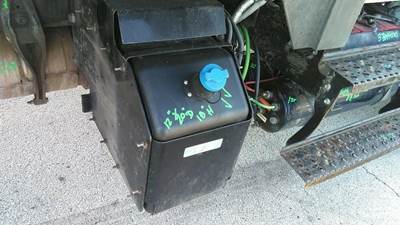 International MV DEF Tank