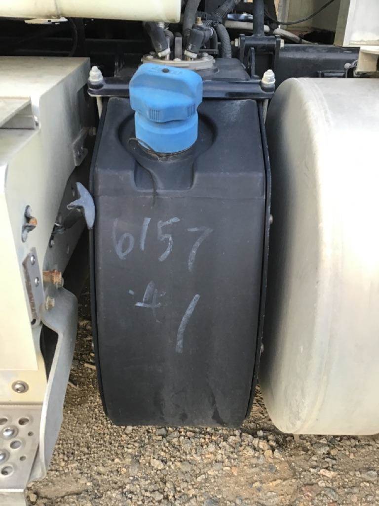 2015 International ProStar DEF Tank for a International PROSTAR 122 For
