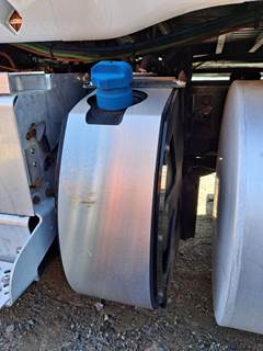 International ProStar Left DEF Tank for a International PROSTAR 122