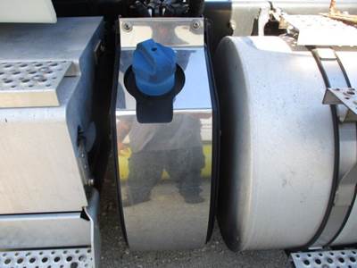 International ProStar DEF Tank for a International PROSTAR 113