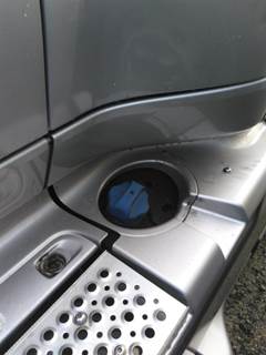 International ProStar DEF Tank for a International PROSTAR 122