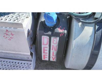 International ProStar Left DEF Tank for a International PROSTAR 122