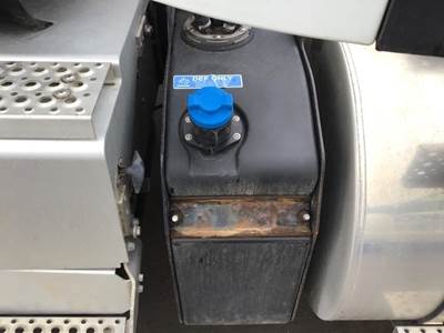 International RH Left DEF Tank