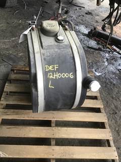 Kenworth T660 DEF Tank