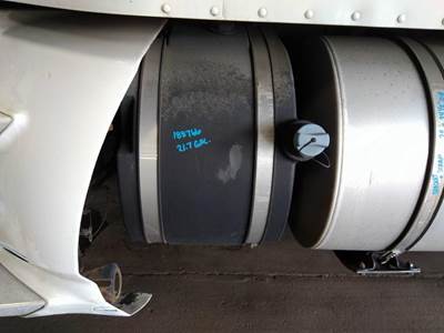 Kenworth T660 DEF Tank