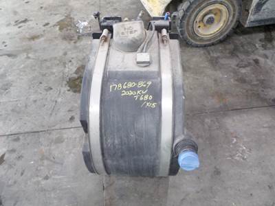 Kenworth T680 DEF Tank