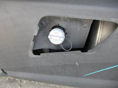 Kenworth T680 DEF Tank