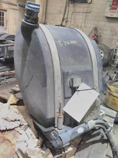 Kenworth T680 DEF Tank