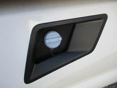 Kenworth T680 DEF Tank