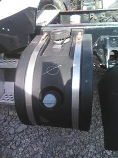 Kenworth T680 DEF Tank