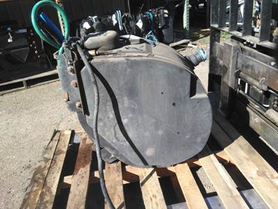 Kenworth T680 DEF Tank