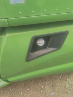 Kenworth T680 Left DEF Tank