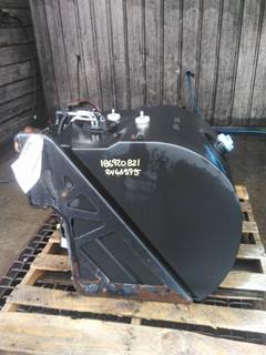 Kenworth T680 DEF Tank