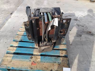 Kenworth T680 DEF Tank