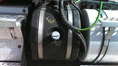 Kenworth T680 Left DEF Tank