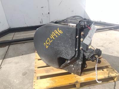 Kenworth T680 Right DEF Tank