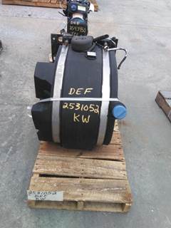 Kenworth T680 DEF Tank