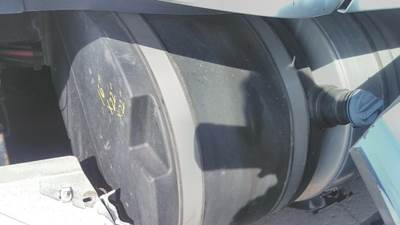 Kenworth T680 Left DEF Tank