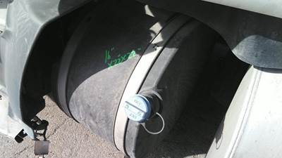 Kenworth T680 Left DEF Tank