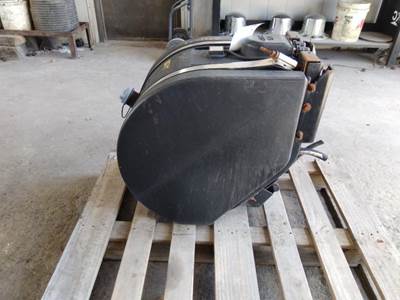 Kenworth T680 DEF Tank