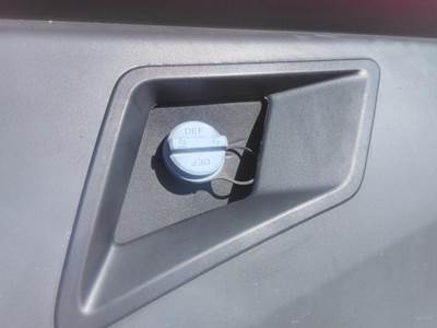 Kenworth T680 Left DEF Tank