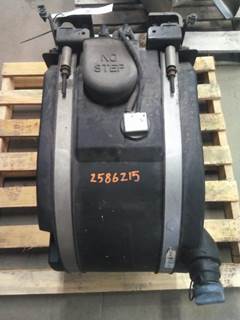 Kenworth T680 DEF Tank