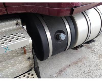 Kenworth T680 Left DEF Tank