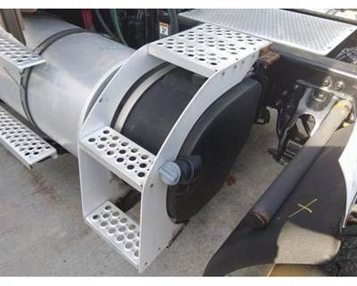 Kenworth T680 Left DEF Tank