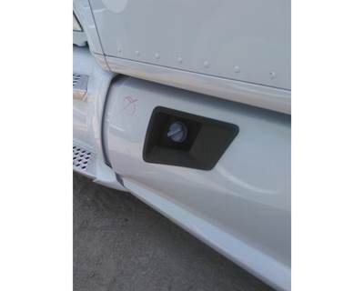 Kenworth T680 Left DEF Tank