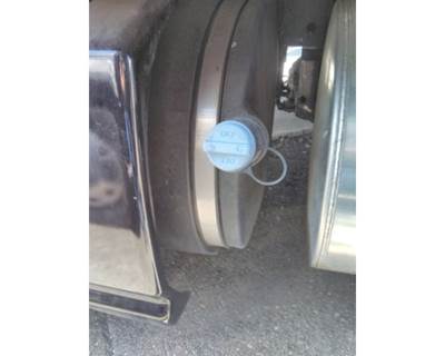 Kenworth T680 Left DEF Tank