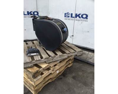 Kenworth T680 DEF Tank