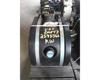 Kenworth T680 DEF Tank