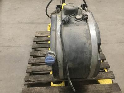 Kenworth T700 DEF Tank