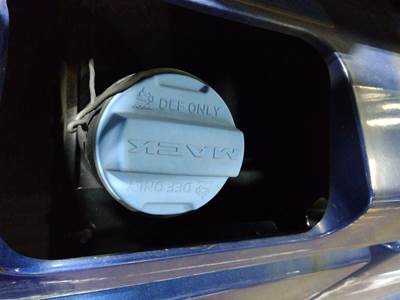 Mack Anthem DEF Tank