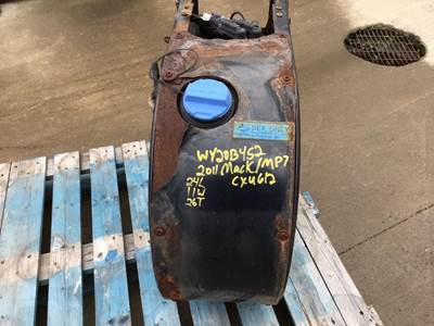 Mack Pinnacle CXU612 DEF Tank for a Mack CXU612