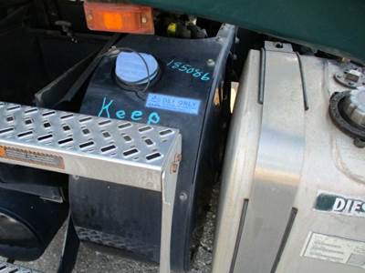 Mack Pinnacle CXU612 DEF Tank for a Mack CXU612