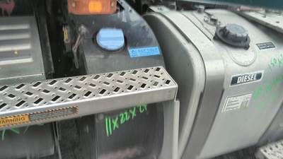 Mack Left DEF Tank for a Mack CXU612